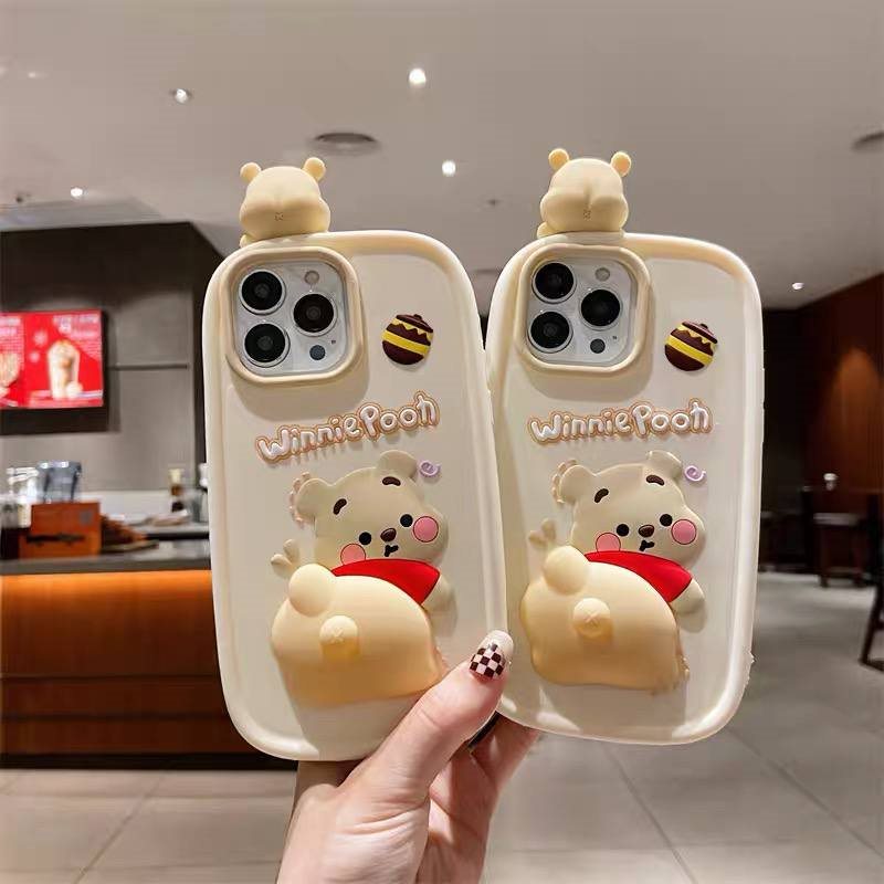 قاب Winnie pooh باسن پرتزی مناسب برای ایفون