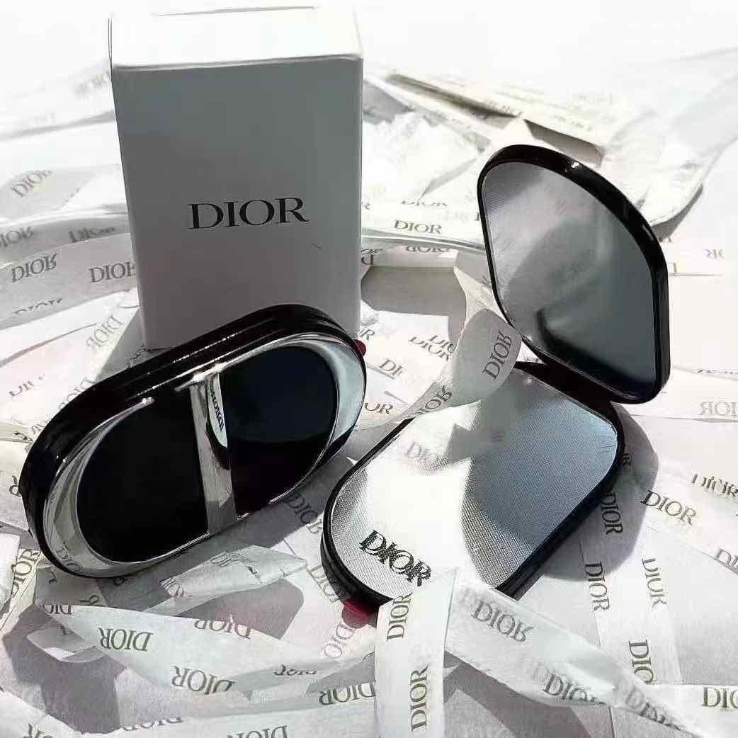 آینه دیور Dior mirror کد cp100